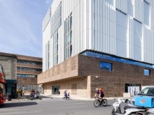 英国皇家艺术学院新建筑：务实有个性